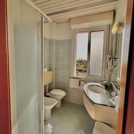 Ausonia 3* Milano Marittima