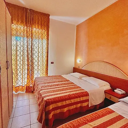 Ausonia 3* Milano Marittima