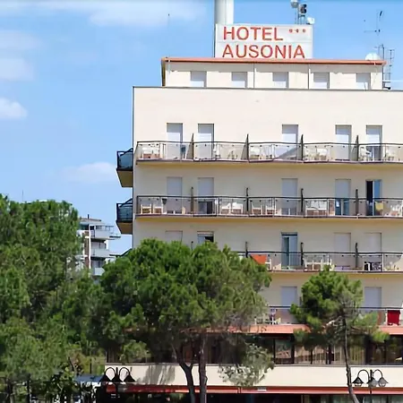 Hotel Ausonia 3*