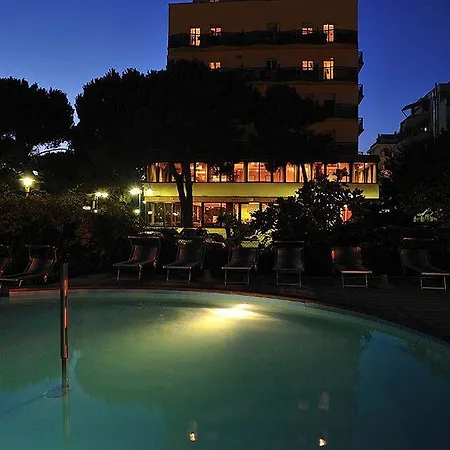 Hotel Ausonia Milano Marittima
