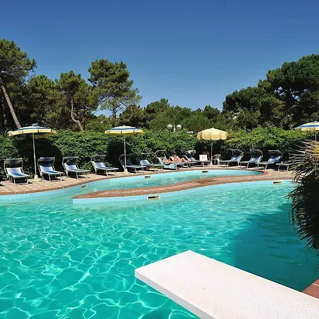 Ausonia Hotel 3*