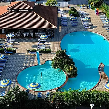 Hotel Ausonia Milano Marittima