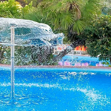 Ausonia 3*