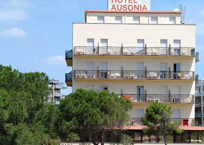 Hotel Ausonia 3*