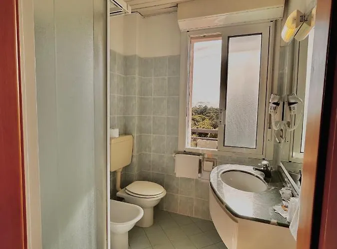 Ausonia 3* Milano Marittima