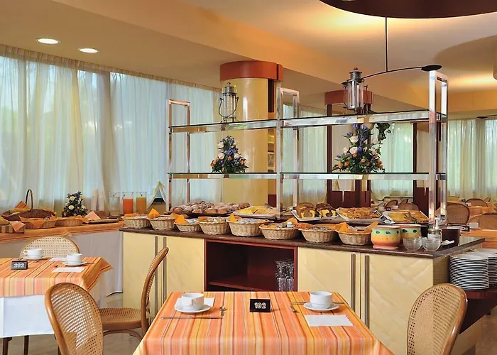 Ausonia 3* Milano Marittima